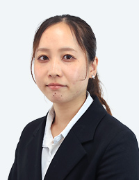 相談員の宮元 日南子です。以前は障害雇用枠で就業される方のメンタルケアサポートを行っておりました。この業界はまだまだ未熟な部分がありますが、前職の経験も生かし、利用される方の心のサポートも行っていきたいと思っております。どうぞよろしくお願いいたします。