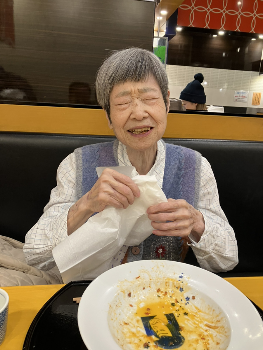 今度の外食付き添いは〇〇です！